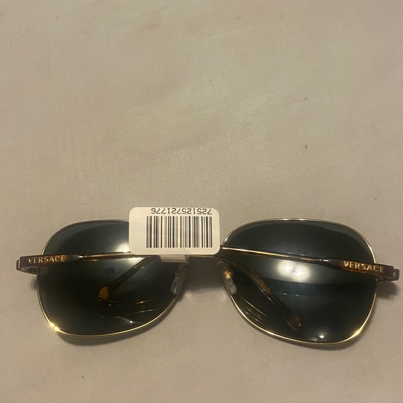 Versace Mod. 2124 Sunglasses - Picture 2 of 2